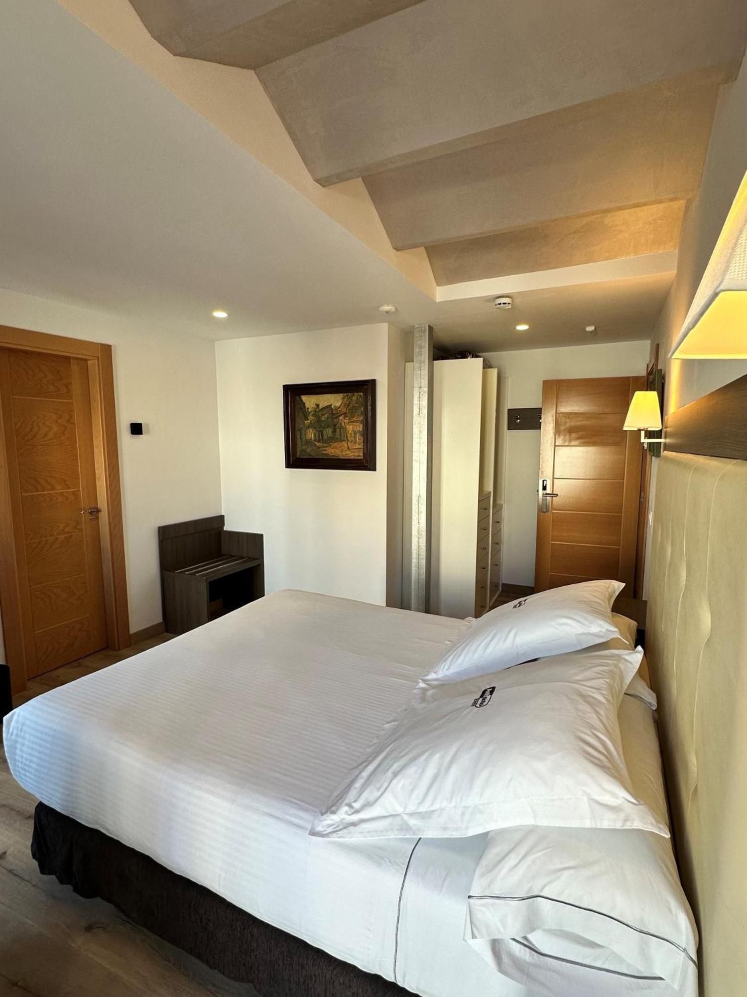 Antidoto Rooms Zocodover Check-In On Line Toledo Ngoại thất bức ảnh