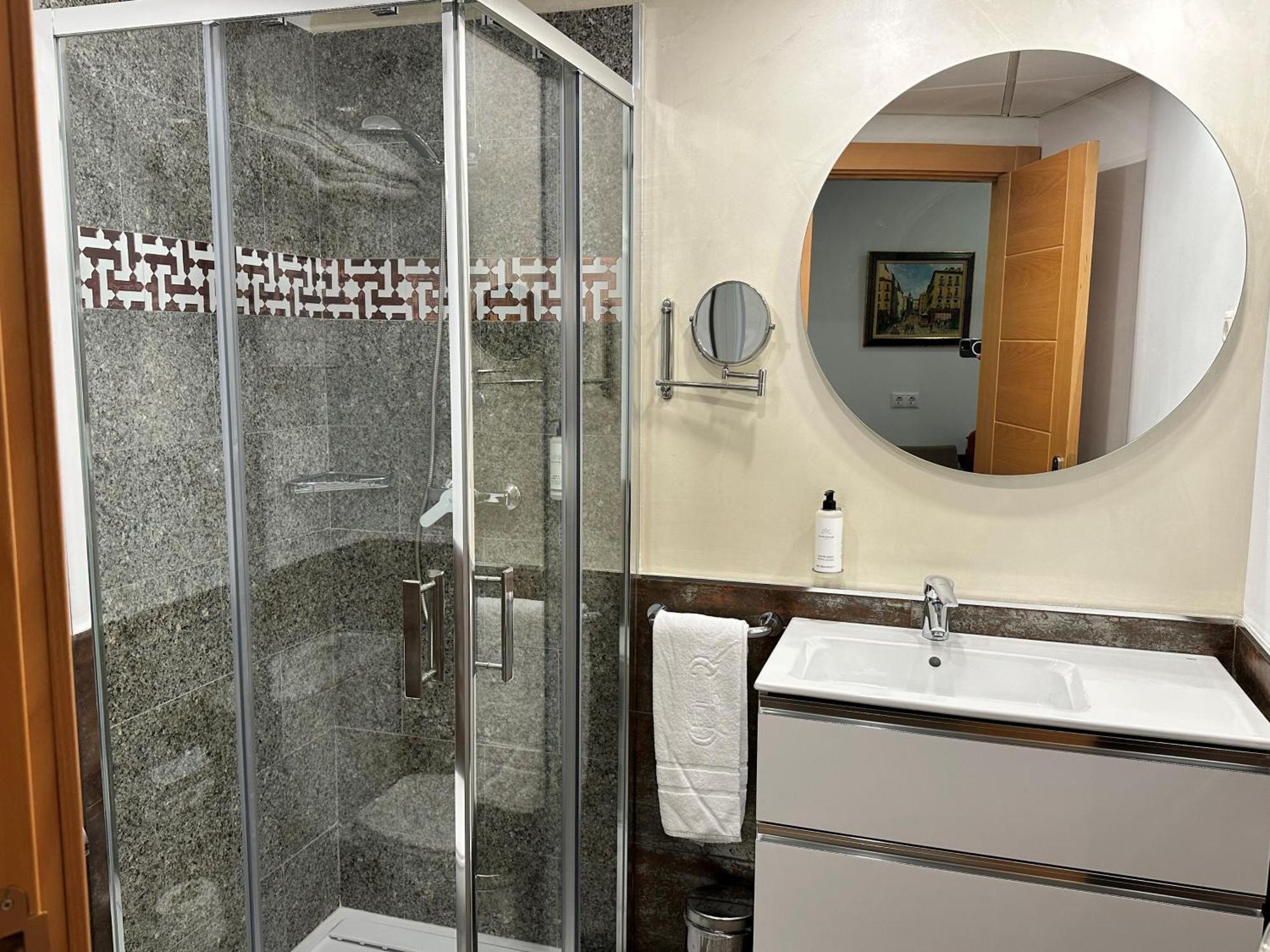 Antidoto Rooms Zocodover Check-In On Line Toledo Ngoại thất bức ảnh